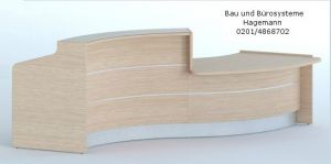 Nr. 24 eiche hell Theke 336 cm lang s-f�rmig mit Beleuchtung