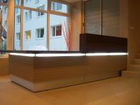Beleuchtete Empfangsanlage - Nuss - Referenz Frankfurt