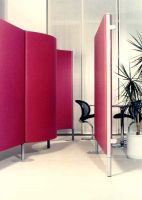 60 Callcenterm�bel Trennw�nde Stellwand Bogenstellwand rot