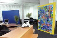 7 Callcenterm�bel Trennw�nde Stellwand bunt bemalt