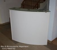 weiss Tresen Theke Empfangstheke Hotelrezeption Empfang