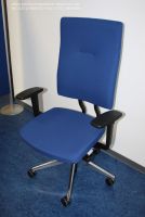 Nr 2 Callcenterm�bel Frankfurt ergonomische B�rost�hle blau