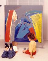 Trennw�nde f�r Foyer bemalt blau, orange, gelb, gr�n, rot, wei�