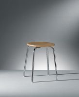 Nr 13c Mehrzweckst�hle Hocker