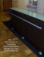Nr 28a moderne_Theken_Eiche mit Glastop
