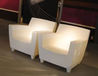 Nr. 19a Bunte, moderne Sessel weiss (beleuchtet) Kunststoff auss