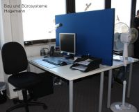 10A Callcenterm�bel Trennw�nde Auftischelemente blau