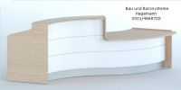 Nr. 22 eiche hell/ wei� hochglanz Theke 336 cm lang s-f�rmig