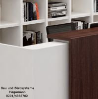 1.0.8 Verwaltungstheke wei�e Theke / Wenge Frontaufsatz