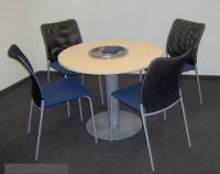 Besprechungstisch 90 St�hle CallCenter ahorn grau blau D�sseldor